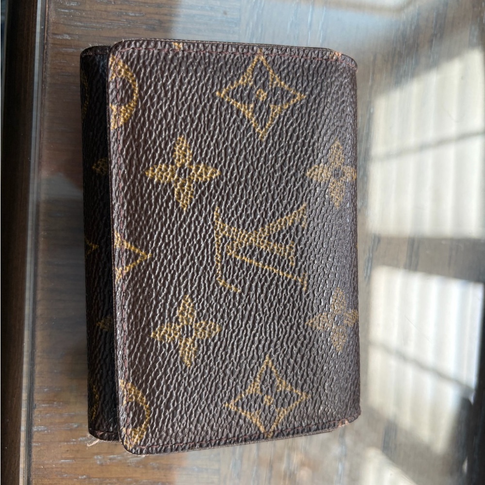 Louis Vuitton Brown and Gold Monogram Key Holder